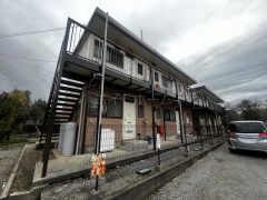 �����s�����q�s��������965-1�̃A�p�[�g�̌����O��