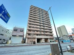 �����s�����q�s������9-4�̃}���V�����̌����O��