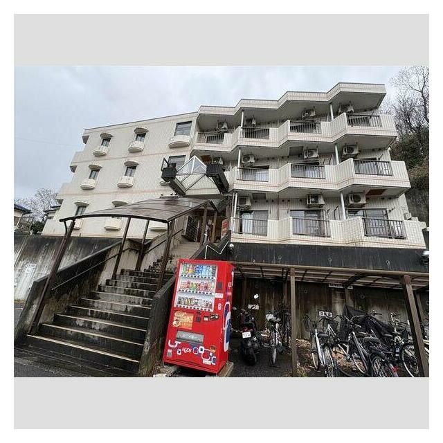 �����s�����q�s������638-4�̃}���V�����̌����O��