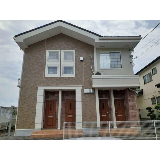 �����s�����q�s�ŉz��649-2�̃A�p�[�g�̌����O��