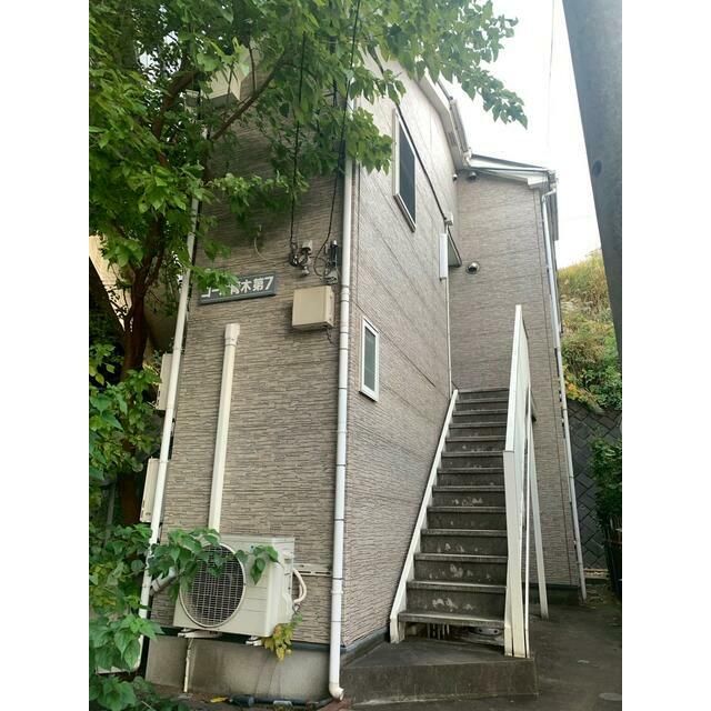 �����s����s����Q����24-2�̃A�p�[�g�̌����O��