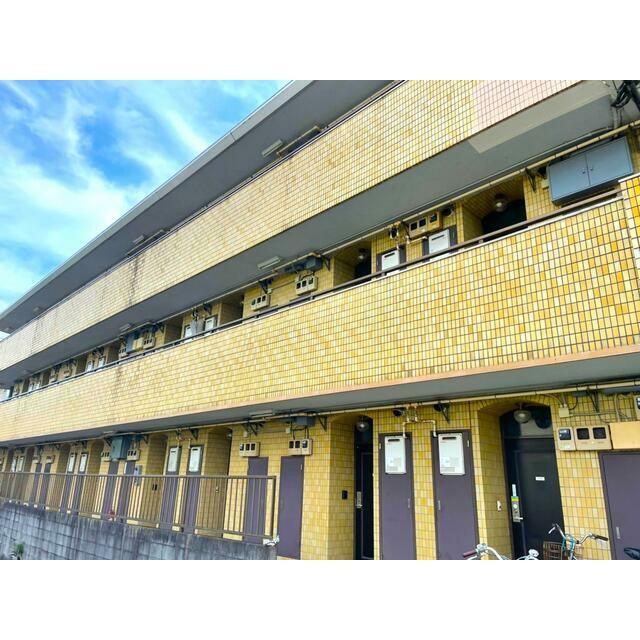 �����s����s����652-2�̃}���V�����̌����O��