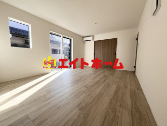 �����s�����q�s���������̐V�z��ˌ��Ẵ��r���O