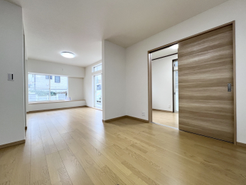 �����s�����q�s���Z��2���ڂ̒��È�ˌ��Ẵ��r���O