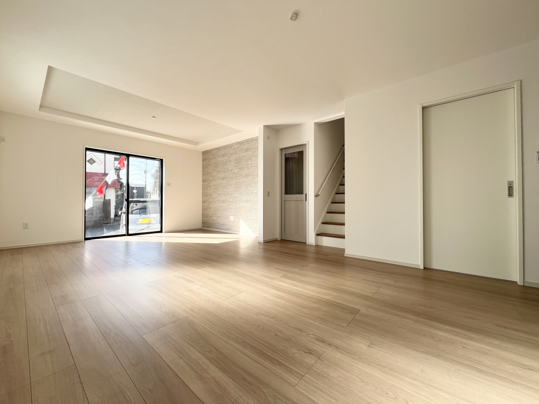 �����s�����q�s�Β��̐V�z��ˌ��Ẵ��r���O