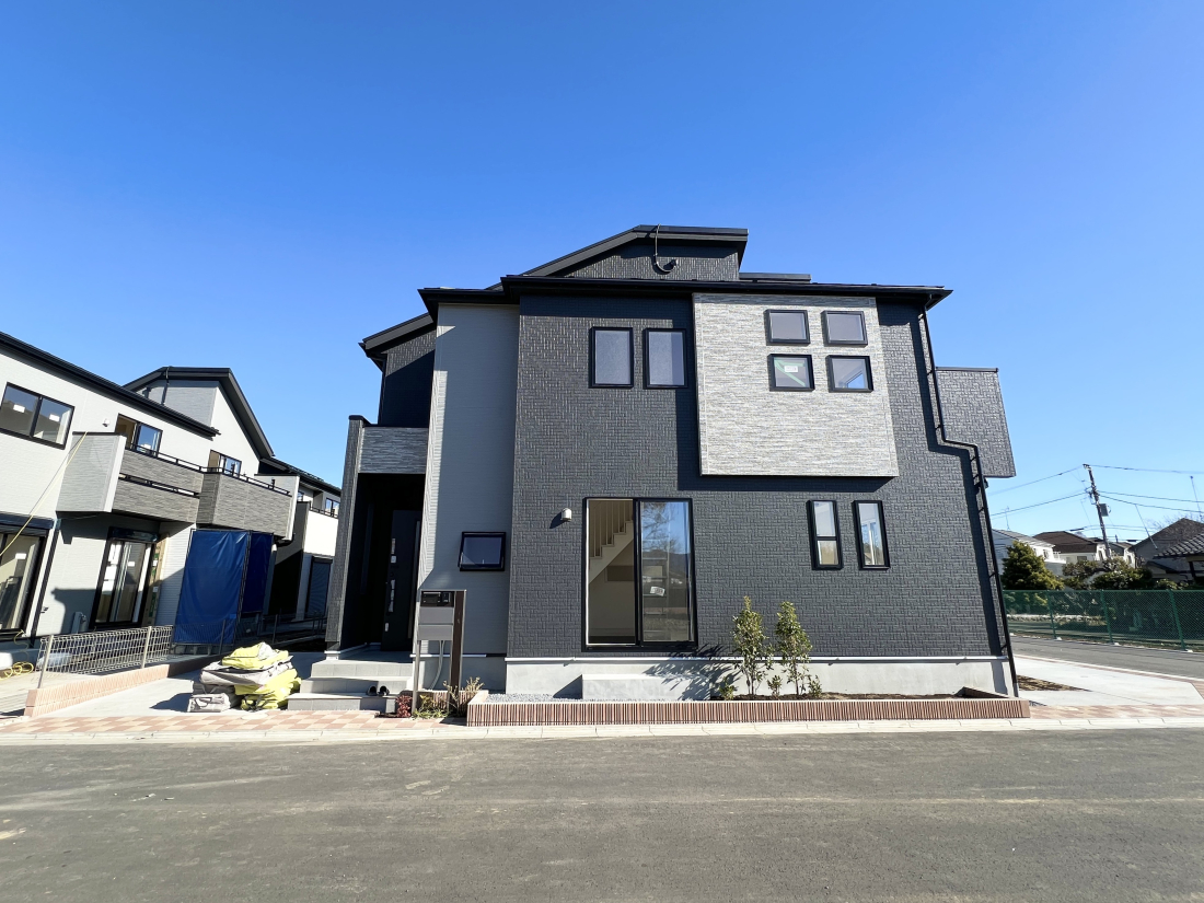 �����s�����q�s�茴���̐V�z��ˌ��Ă̑O�ʓ��H�܂ތ��n�ʐ^