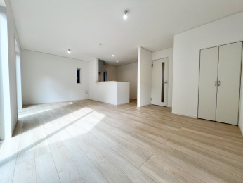 �����s�����q�s��y�����̐V�z��ˌ��Ẵ��r���O