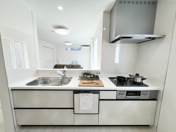 �����s�����q�s��y�����̐V�z��ˌ��ẴL�b�`��