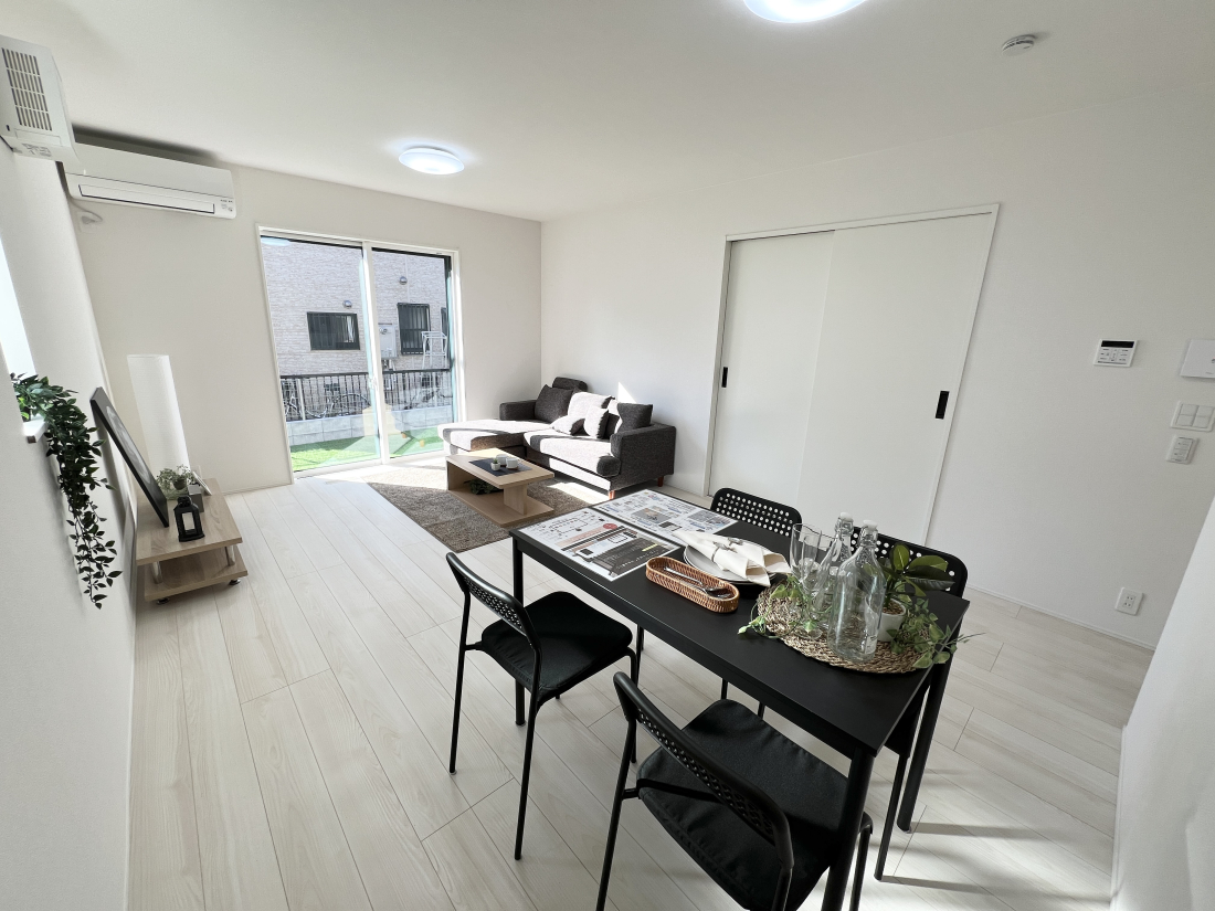 �����s�����q�s������̐V�z��ˌ��Ẵ��r���O