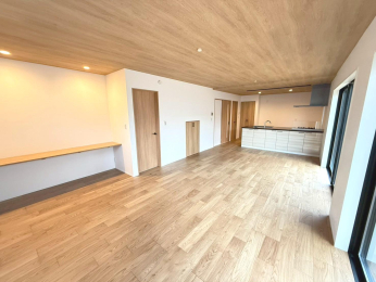 �����s�����q�s�߂����3���ڂ̐V�z��ˌ��Ẵ��r���O