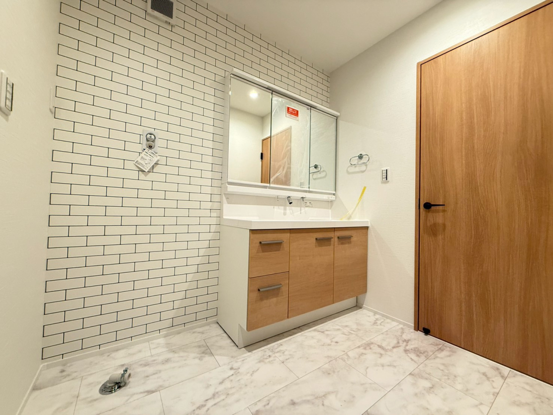 �����s�����q�s�߂����3���ڂ̐V�z��ˌ��Ă̐��ʑ�E���ʏ�