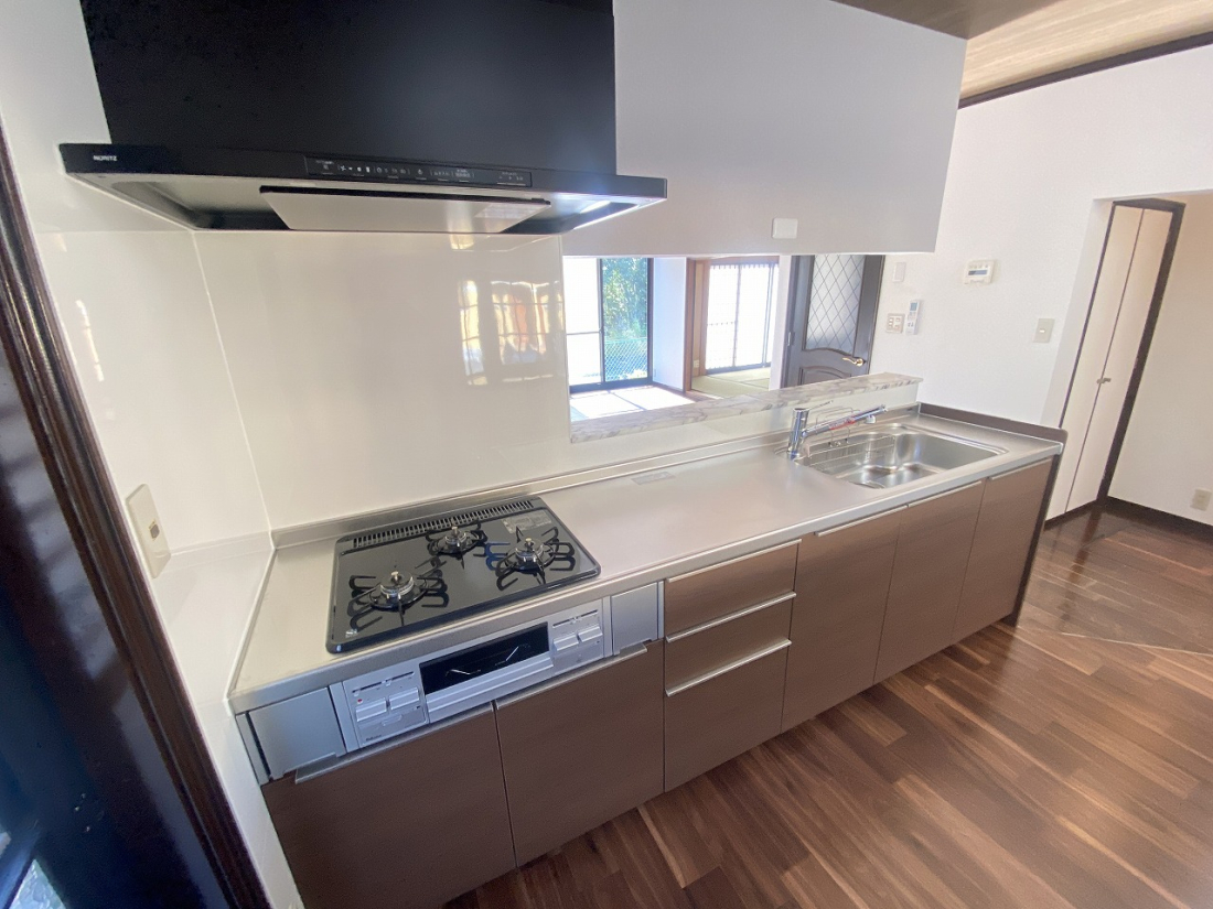 �����s�����q�s��a�c��1���ڂ̒��È�ˌ��ẴL�b�`��