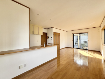 �����s�����q�s���{���̒��È�ˌ��Ẵ��r���O