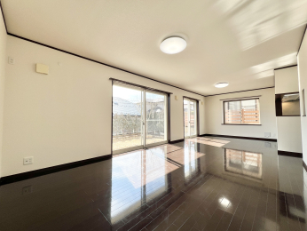 �����s�����q�s�������q��2���ڂ̒��È�ˌ��Ẵ��r���O