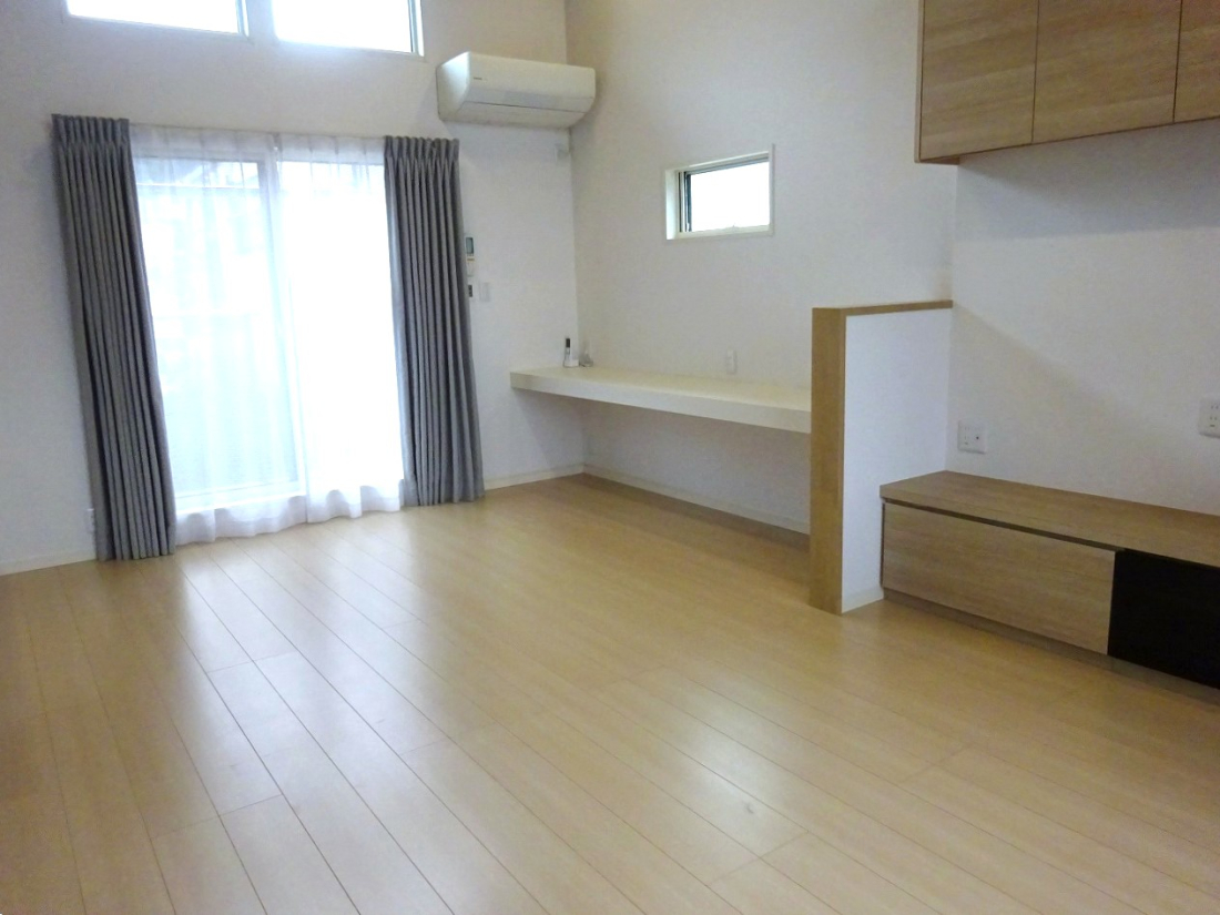 �����s�����q�s���P�u2���ڂ̒��È�ˌ��Ẵ��r���O