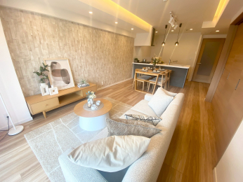 �����s�����q�s����2���ڂ̒��Ã}���V�����̃��r���O