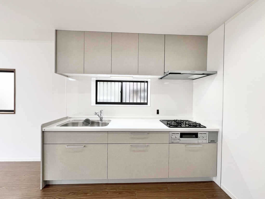 �����s�����q�s���쒬�̒��È�ˌ��ẴL�b�`��