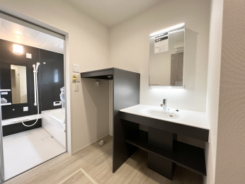 �����s�����q�s������̐V�z��ˌ��Ă̐��ʑ�E���ʏ�