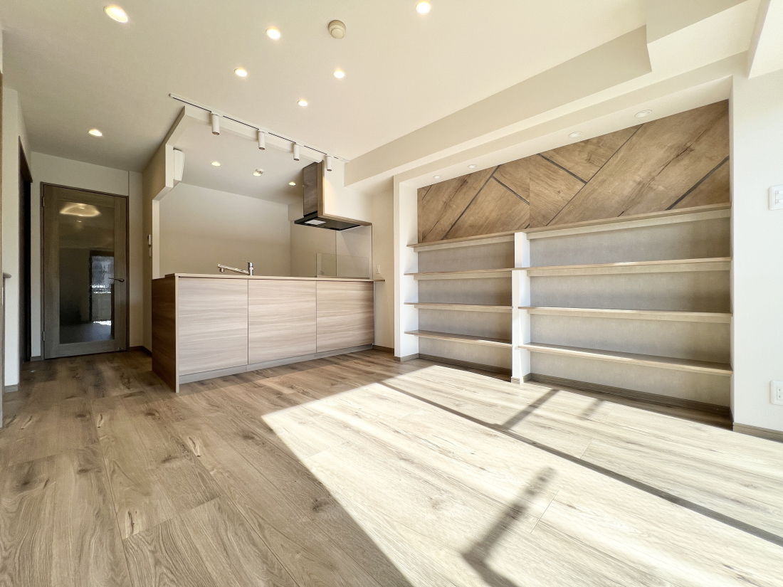 �����s�����q�s���M��2���ڔ����q�s���w�Z�����q�s�{�㒆�w�Z�̒��Ã}���V�����̃��r���O