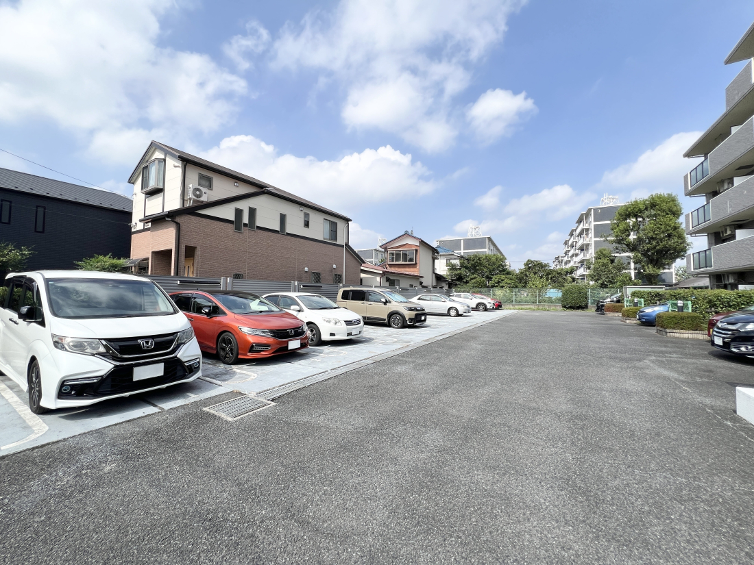 �����s�����q�s���_��1���ڂ̒��Ã}���V�����̒��ԏ�