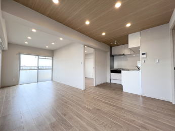 �����s�����q�s���c�������q�s���c���w�Z�����q�s���c���w�Z�̒��Ã}���V�����̃��r���O