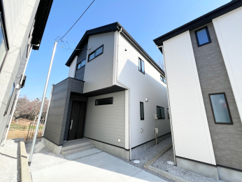 �����s�����q�s�Β��̐V�z��ˌ��Ă̌��n�O�ώʐ^