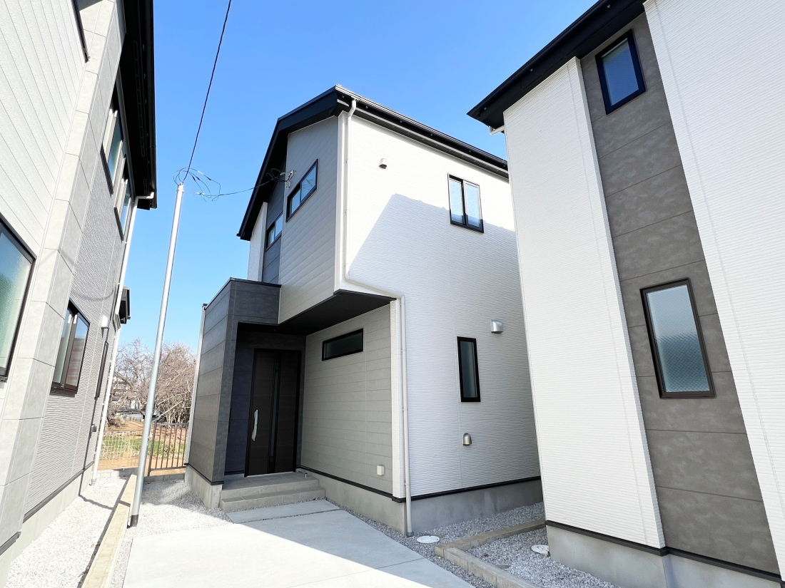 �����s�����q�s�Β��̐V�z��ˌ��Ă̌��n�O�ώʐ^