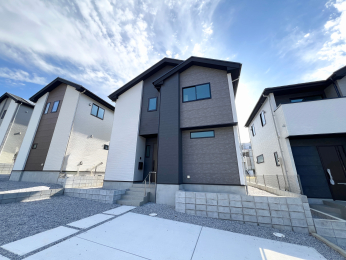 �����s�����q�s���q2���ڂ̐V�z��ˌ��Ă̌��n�O�ώʐ^