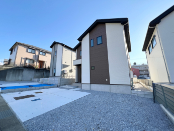 �����s�����q�s���q2���ڂ̐V�z��ˌ��Ă̌��n�O�ώʐ^