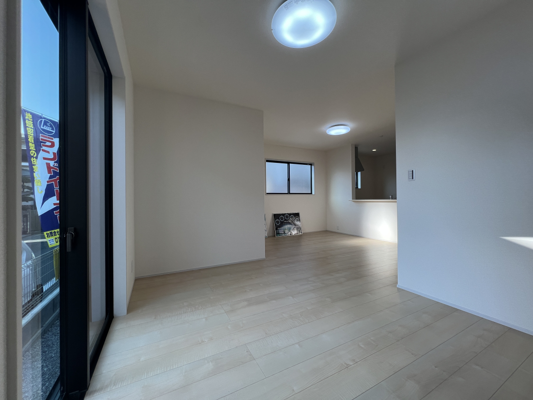 �����s�����q�s�򒬂̐V�z��ˌ��Ẵ��r���O