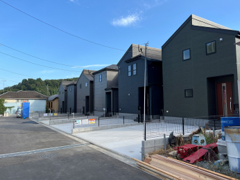 �����s�����q�s���������̐V�z��ˌ��Ă̌��n�O�ώʐ^