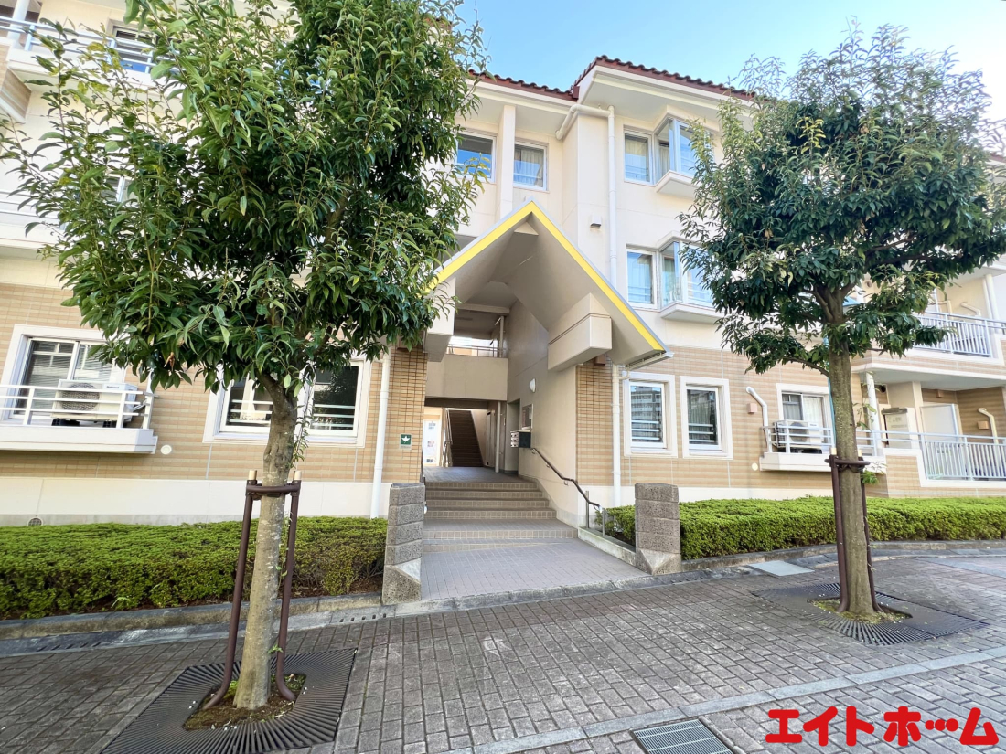 �����s�����q�s����5���ڂ̒��Ã}���V�����̌��n�O�ώʐ^