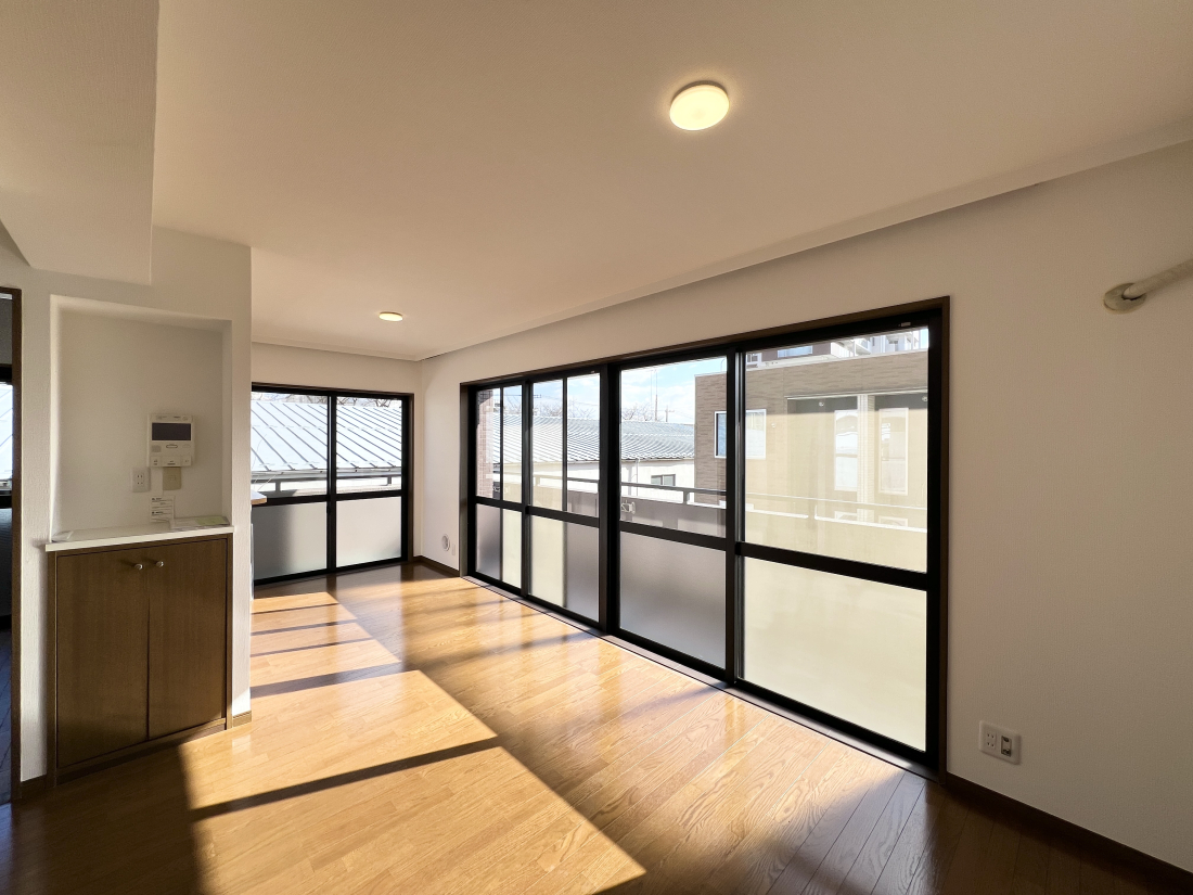 �����s�����q�s���q���̒��Ã}���V�����̃��r���O