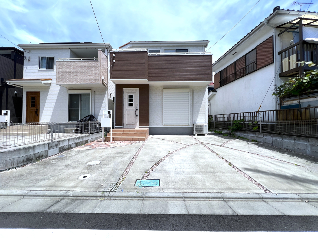 �����s�����q�s�����523-4�̒��È�ˌ��Ă̌��n�O�ώʐ^