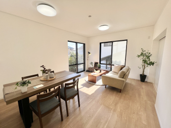 �����s�����q�s��z��1���ڂ̒��È�ˌ��Ẵ��r���O