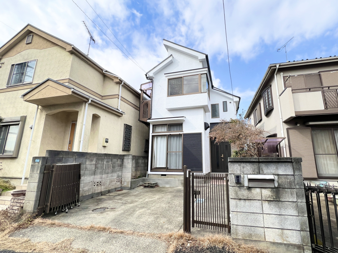 �����s�����q�s����㒬5���ڂ̒��È�ˌ��Ă̌��n�O�ώʐ^