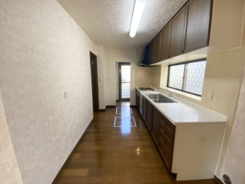 �����s�����q�s��R��2���ڂ̒��È�ˌ��ẴL�b�`��