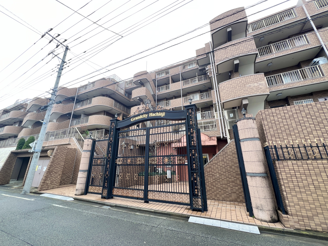 �����s�����q�s���������q�s��O���w�Z�����q�s��Z���w�Z�̒��Ã}���V�����̌��n�O�ώʐ^