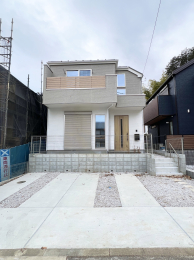 �����s�����q�s���[���̐V�z��ˌ��Ă̌��n�O�ώʐ^