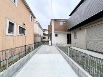 �����s�����q�s���[���̐V�z��ˌ��Ă̌��n�O�ώʐ^