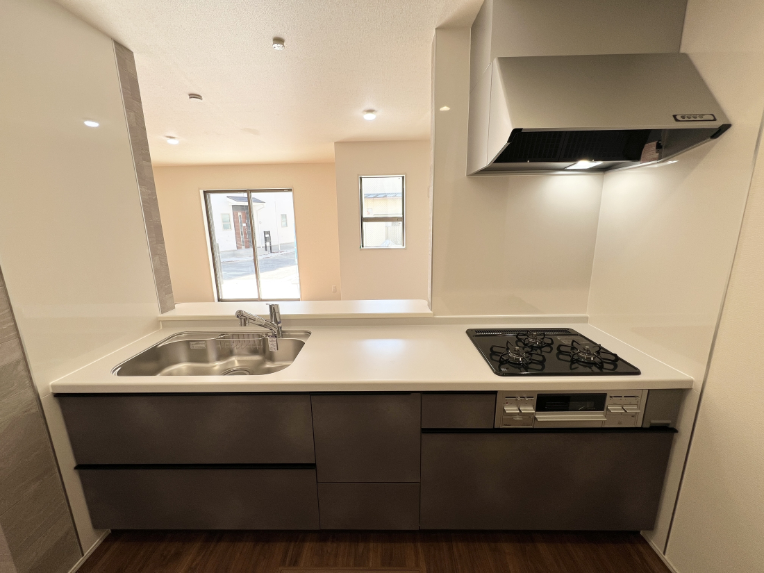 �����s�����q�s��a�c��3���ڂ̐V�z��ˌ��Ă̓��d�l�ʐ^(�L�b�`���j