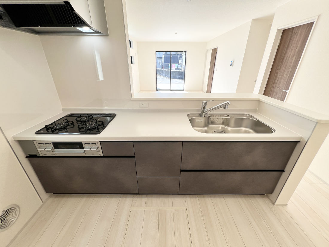 �����s�����q�s��J���̐V�z��ˌ��ẴL�b�`��