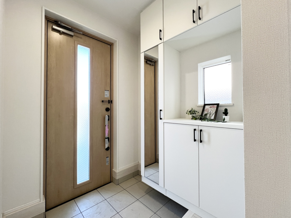 �����s�����q�s��y�����̐V�z��ˌ��Ă̌���