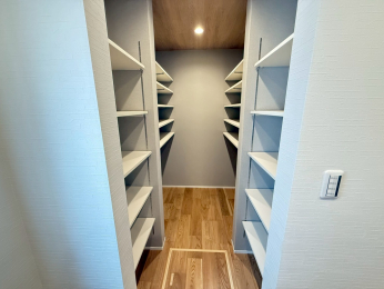 �����s�����q�s�߂����3���ڂ̐V�z��ˌ��Ă̎��[