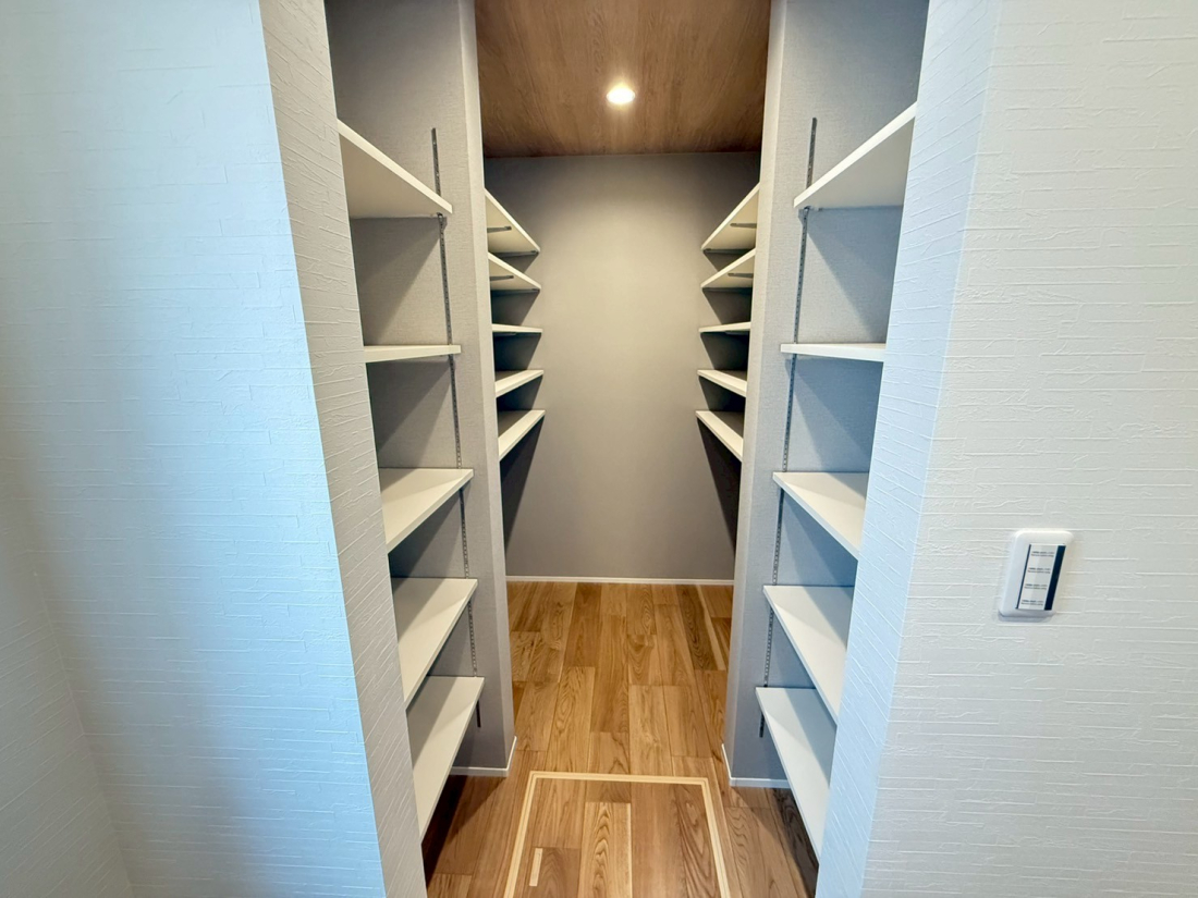 �����s�����q�s�߂����3���ڂ̐V�z��ˌ��Ă̎��[