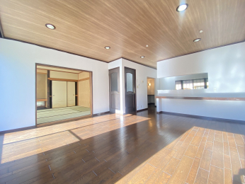 �����s�����q�s��a�c��1���ڂ̒��È�ˌ��Ẵ��r���O