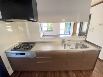 �����s�����q�s��a�c��1���ڂ̒��È�ˌ��ẴL�b�`��