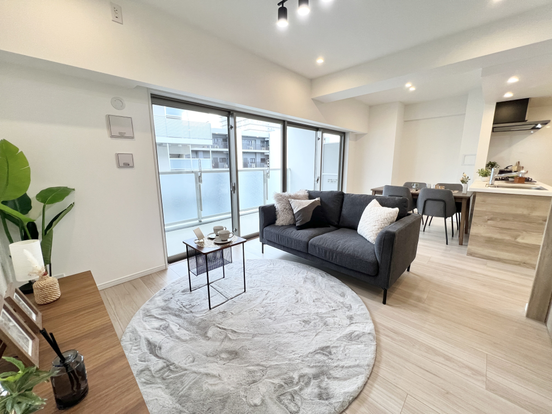 �����s�����q�s�������̒��Ã}���V�����̃��r���O