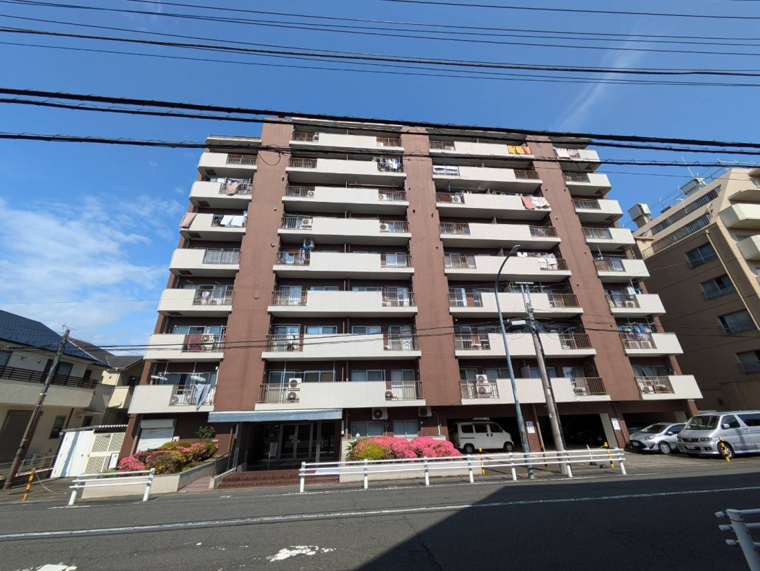 �����s�����q�s�q����1���ڂ̒��Ã}���V�����̌��n�O�ώʐ^