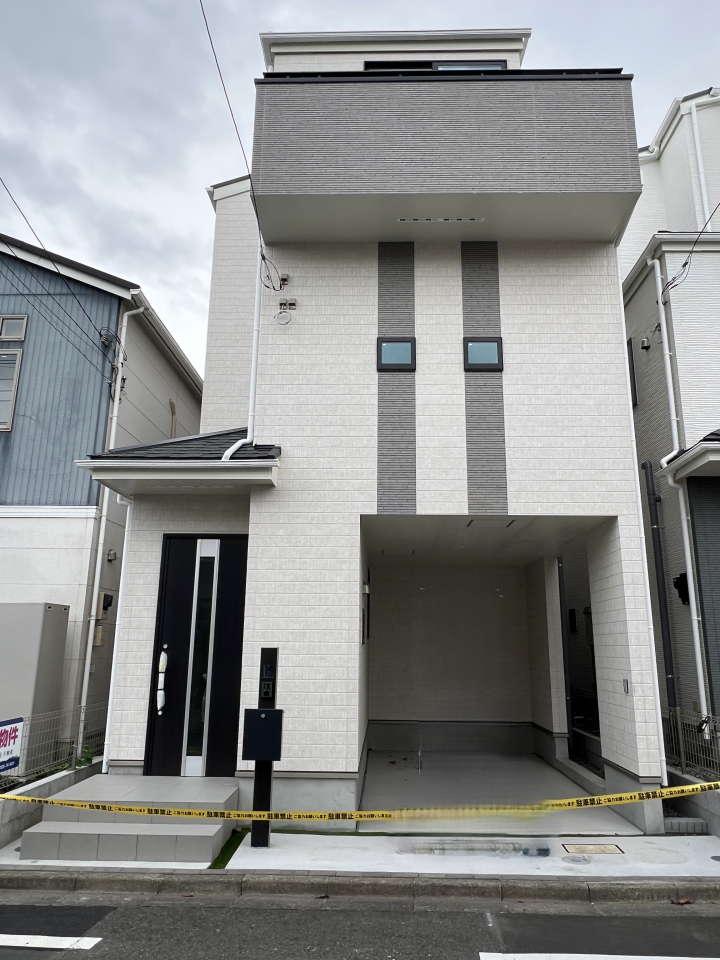 �����s�����q�s�{���̐V�z��ˌ��Ă̌��n�O�ώʐ^